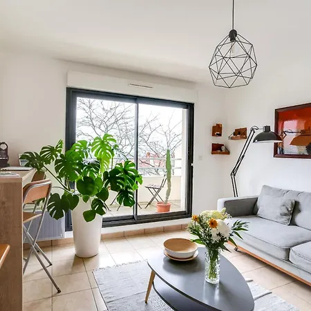 公寓 Votre Escale - Le Petit Montmartre 尼奥尔