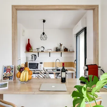 Votre Escale - Le Petit Montmartre