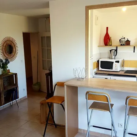 Votre Escale - Le Petit Montmartre 公寓 *